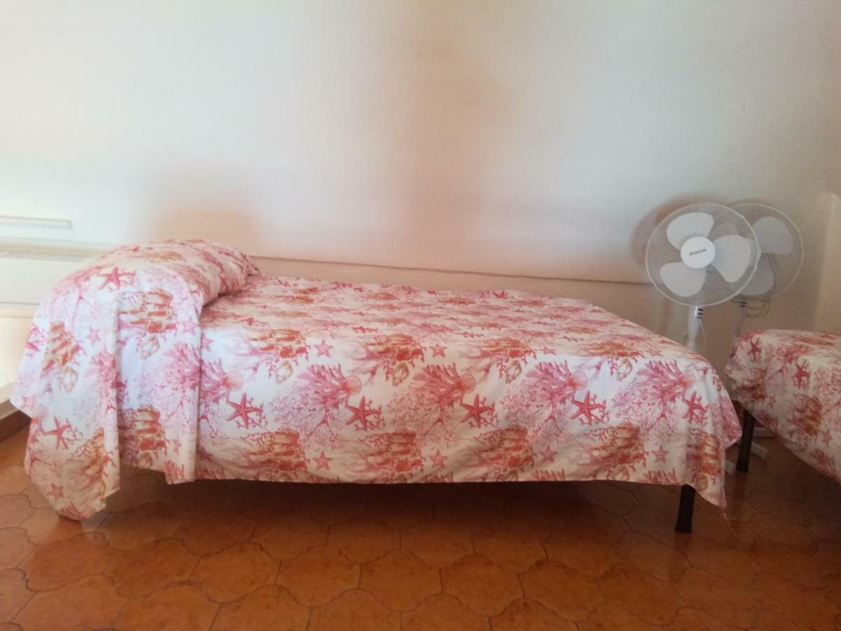 Casa Geltrude Al Porto Villa โปรชิดา ภายนอก รูปภาพ